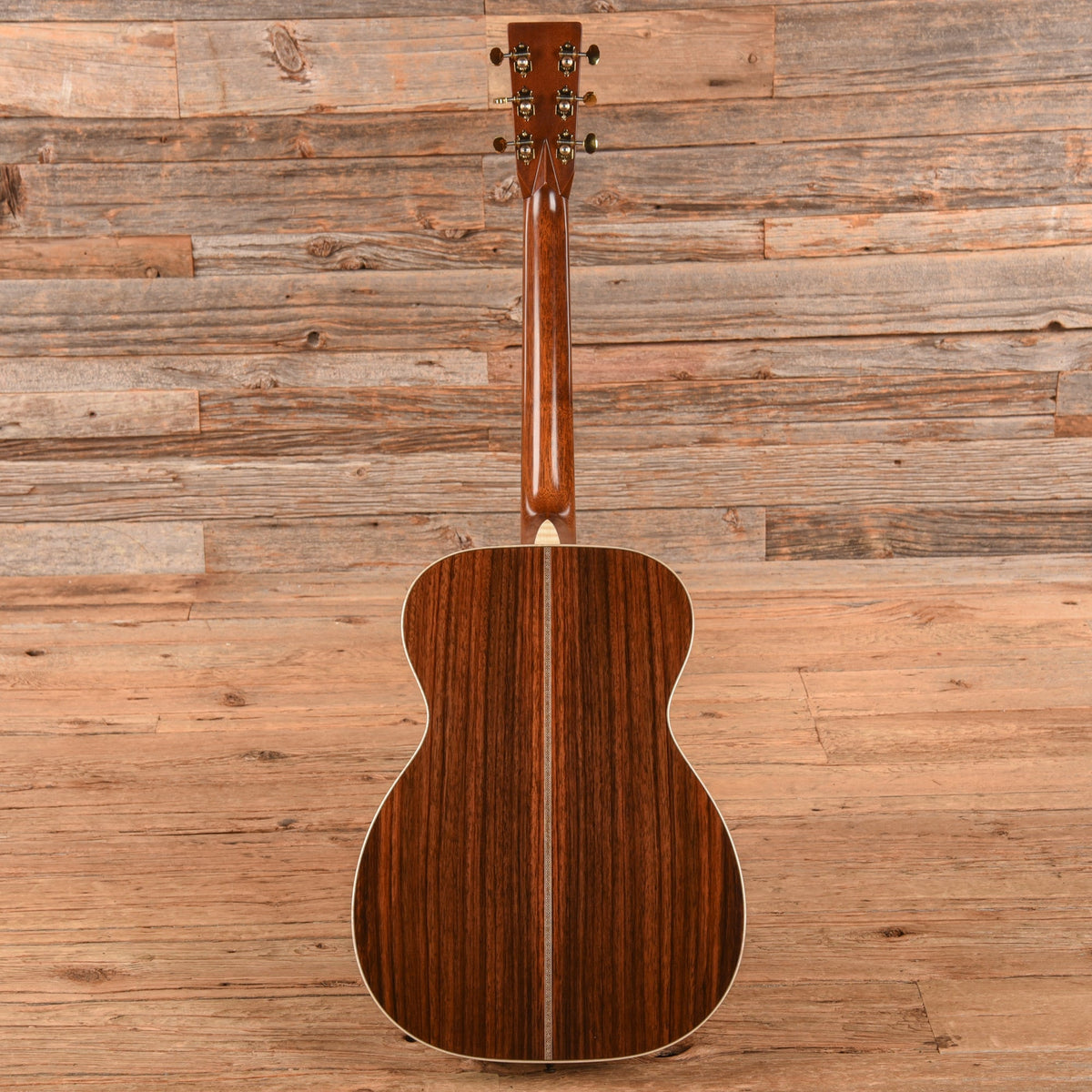 Martin 00-28 Modern Deluxe Natural 2024 - View 5 | MusicMarket