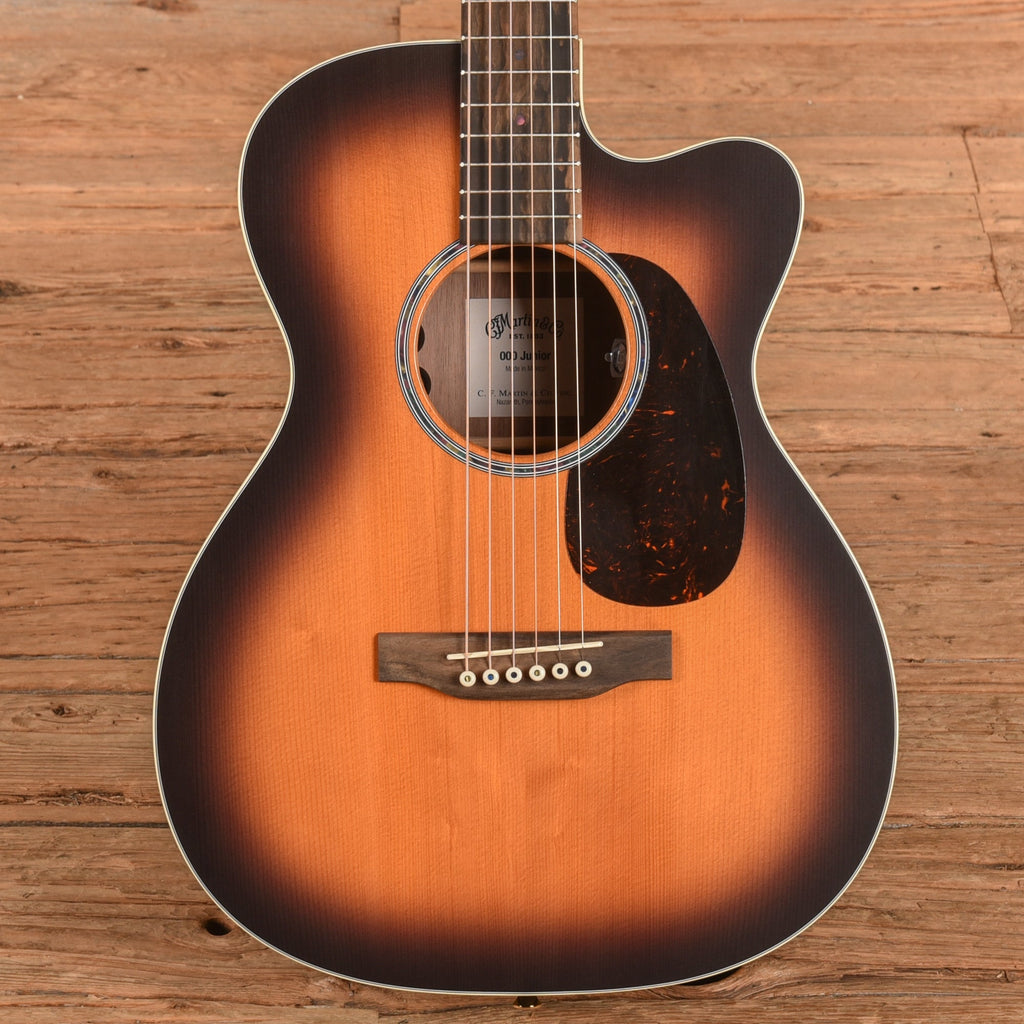 Martin 000C-Jr Walnut Burst 2026 - MusicMarket