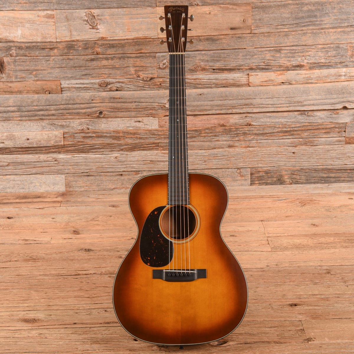 Martin Custom 000-18 Authentic 1937 Stage 1 Natural LEFTY - View 4 | MusicMarket