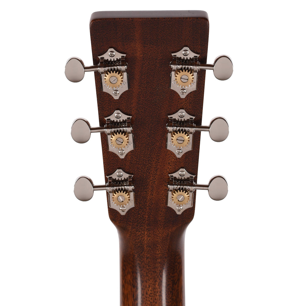 Martin Custom Shop 0-18 Adirondack Spruce/Mahogany Natural - View 7 | MusicMarket