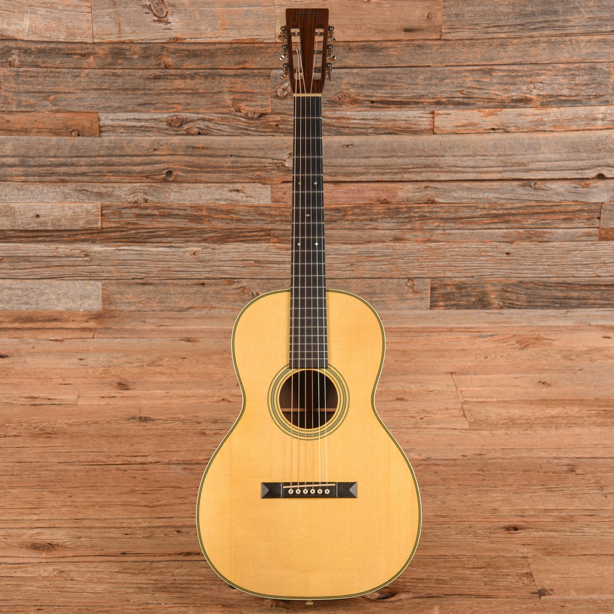 Martin Custom Shop 00-12F Natural 2017 - View 4 | MusicMarket