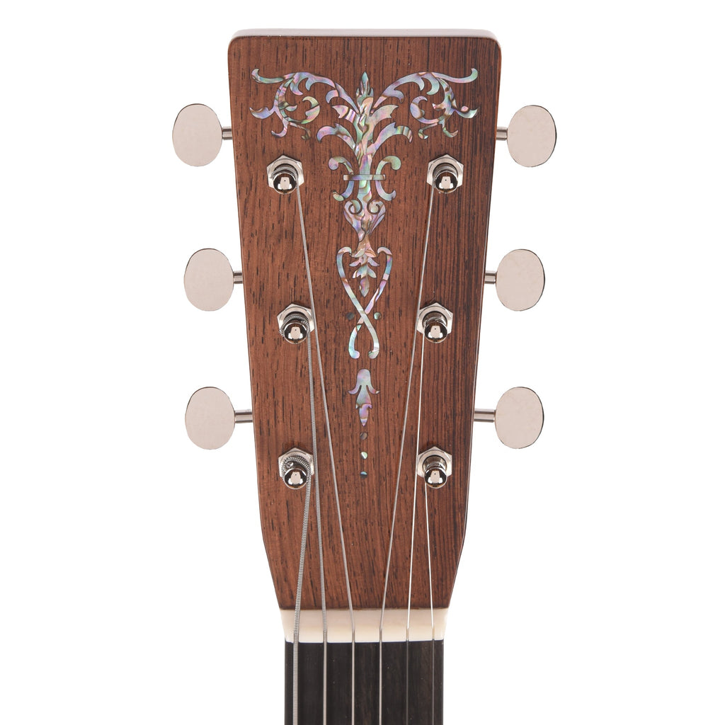 Martin Custom Shop 00-28 Style Concert Bearclaw Sitka Spruce/Honduran Rosewood Natural Aging Toner - View 6 |