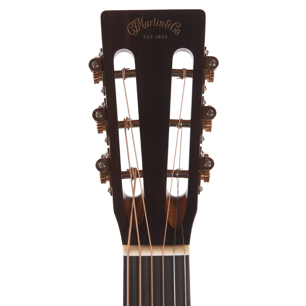 Martin Custom Shop 18-Style 12-Fret Dreadnought VTS Adirondack Spruce/Mahogany Natural Aging Toner - View 6 |