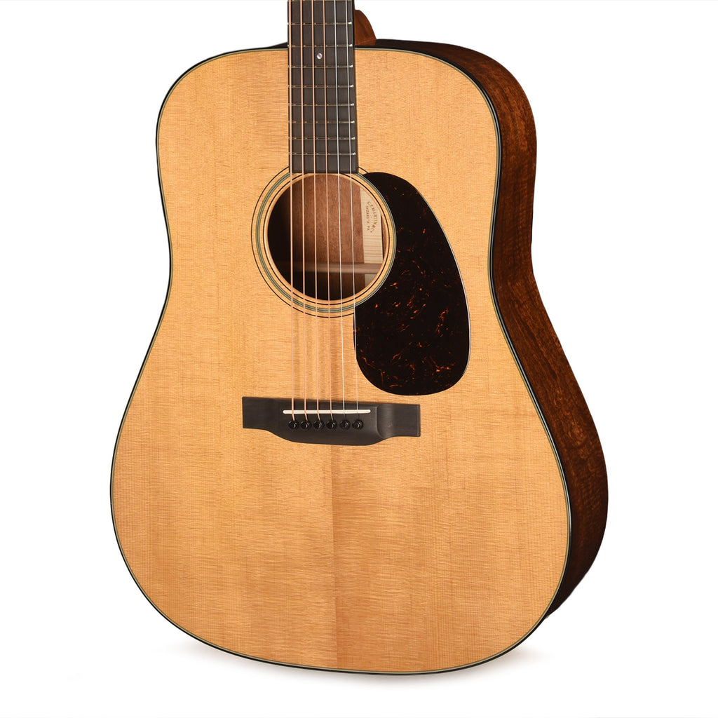 Martin Custom Shop D-18 Style Dreadnought Sitka Spruce VTS/Flamed Mahogany Natural - View 3 | MusicMarket