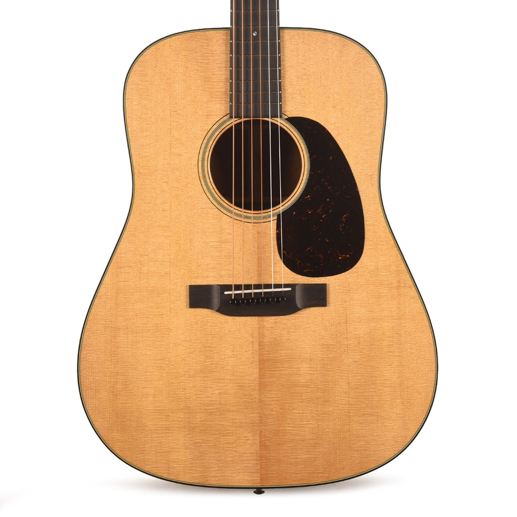 Martin Custom Shop D-18 Style Dreadnought Sitka Spruce VTS/Flamed Mahogany Natural - View 2 | MusicMarket