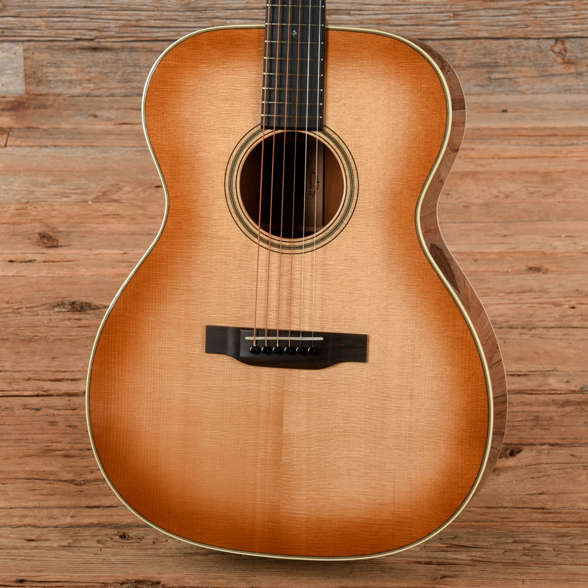 Martin Custom Shop 000-18 Style VTS Sitka/Sinker Mahogany Toasted Burst 2021 - View 2 | MusicMarket