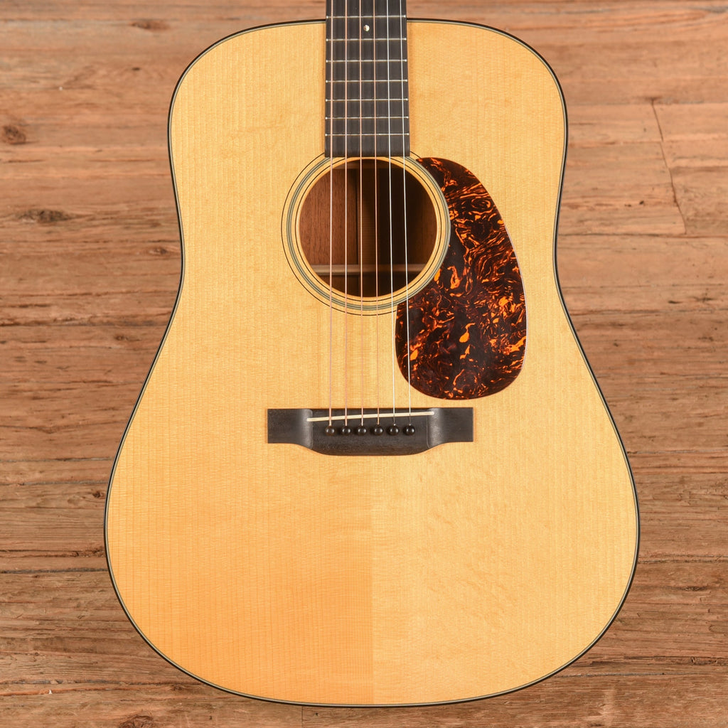 Martin D-18 Authentic 1937 Natural - MusicMarket