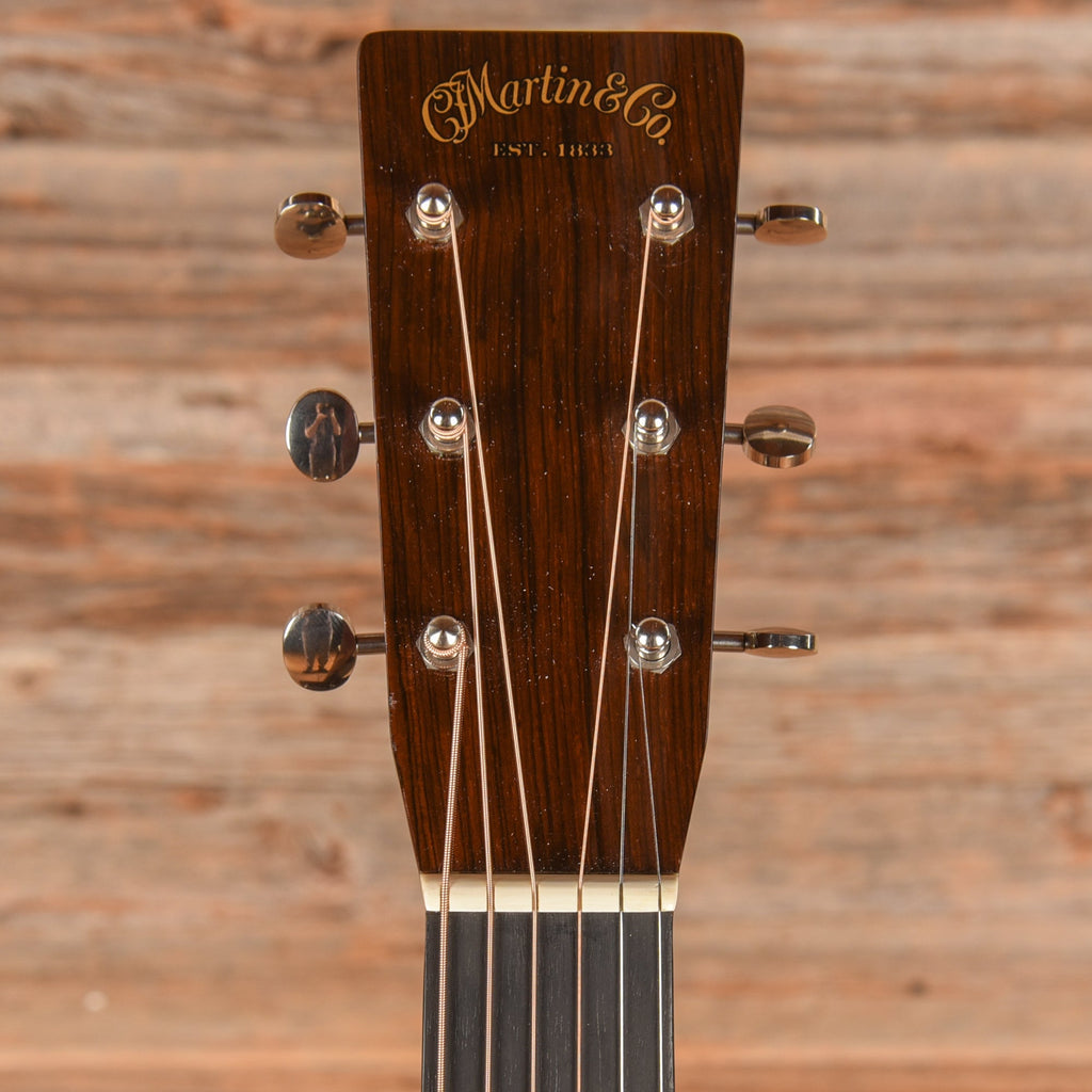 Martin D-18 Authentic 1937 Natural - View 6 | MusicMarket
