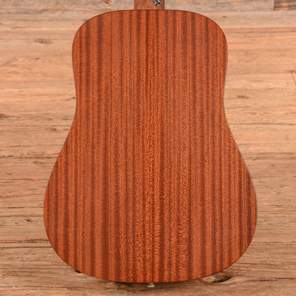 Martin DJR-10 Dreadnought Junior Natural 2022 LEFTY - View 3 | MusicMarket