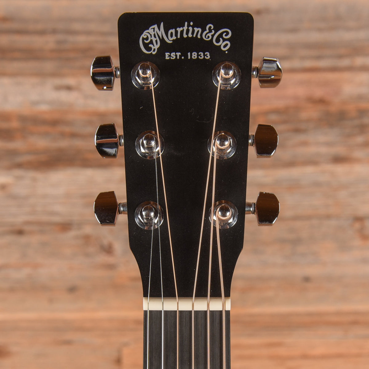 Martin DJR-10 Dreadnought Junior Natural 2022 LEFTY - View 6 | MusicMarket
