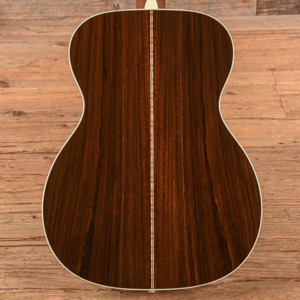 Martin OM-28 LEFTY Natural 2023 LEFTY - View 3 | MusicMarket