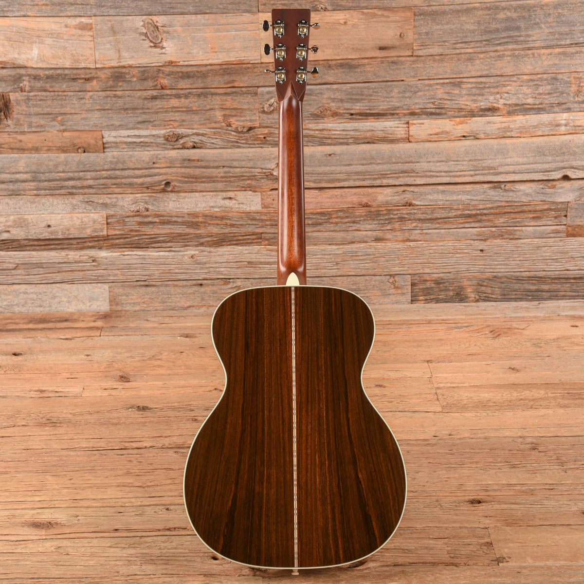 Martin OM-28 LEFTY Natural 2023 LEFTY - View 5 | MusicMarket