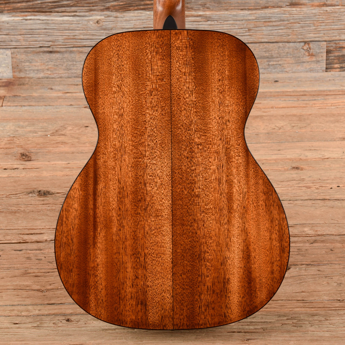 Martin Standard Series 000-18 Natural 2025 - View 3 | MusicMarket