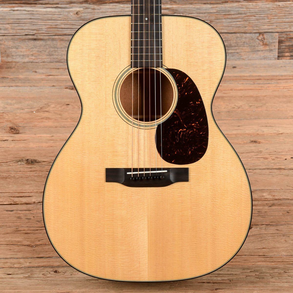 Martin Standard Series 000-18 Natural 2025 - MusicMarket