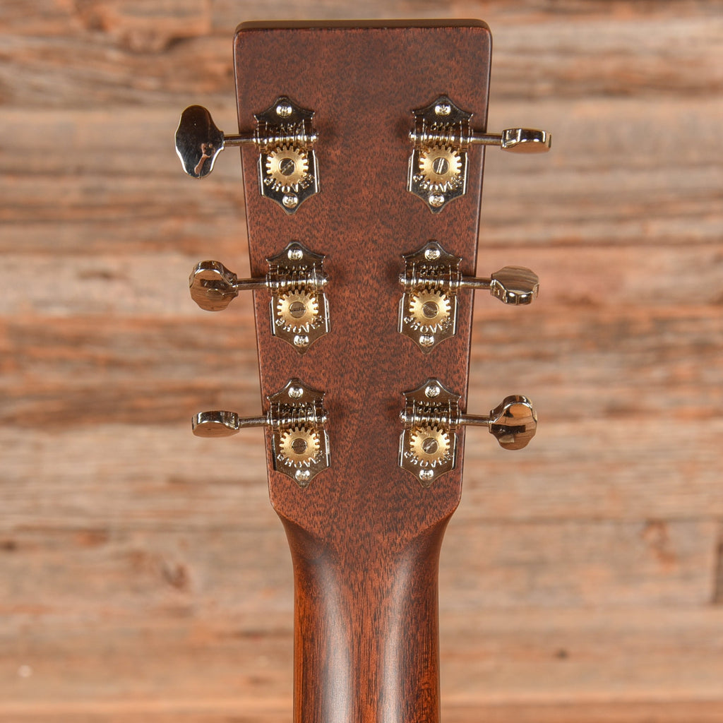 Martin Standard Series 000-18 Natural - View 7 | MusicMarket