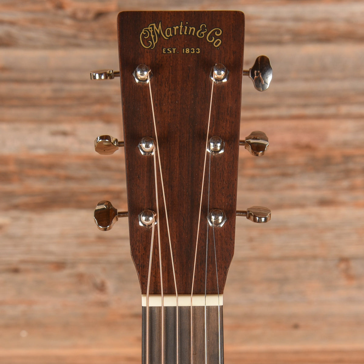 Martin Standard Series 000-18 Natural - View 6 | MusicMarket