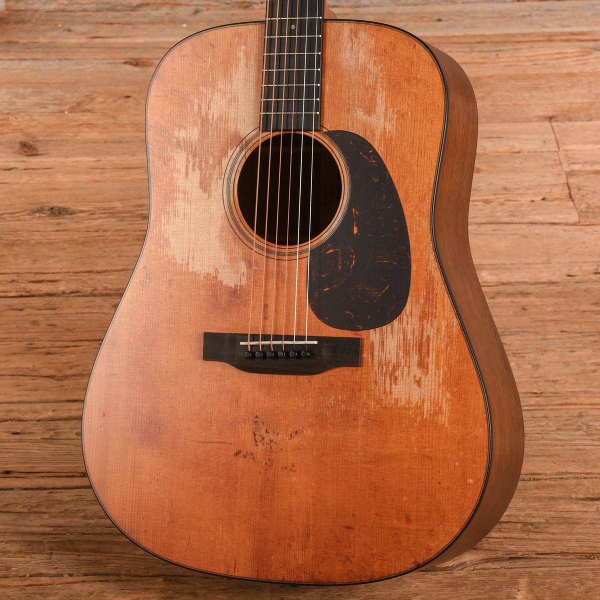 Martin Standard Series D-18 StreetLegend Natural 2025 - View 2 | MusicMarket