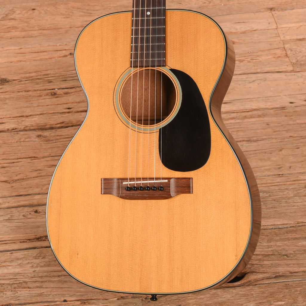 Martin 0-18 Natural 1971 - View 2 | MusicMarket