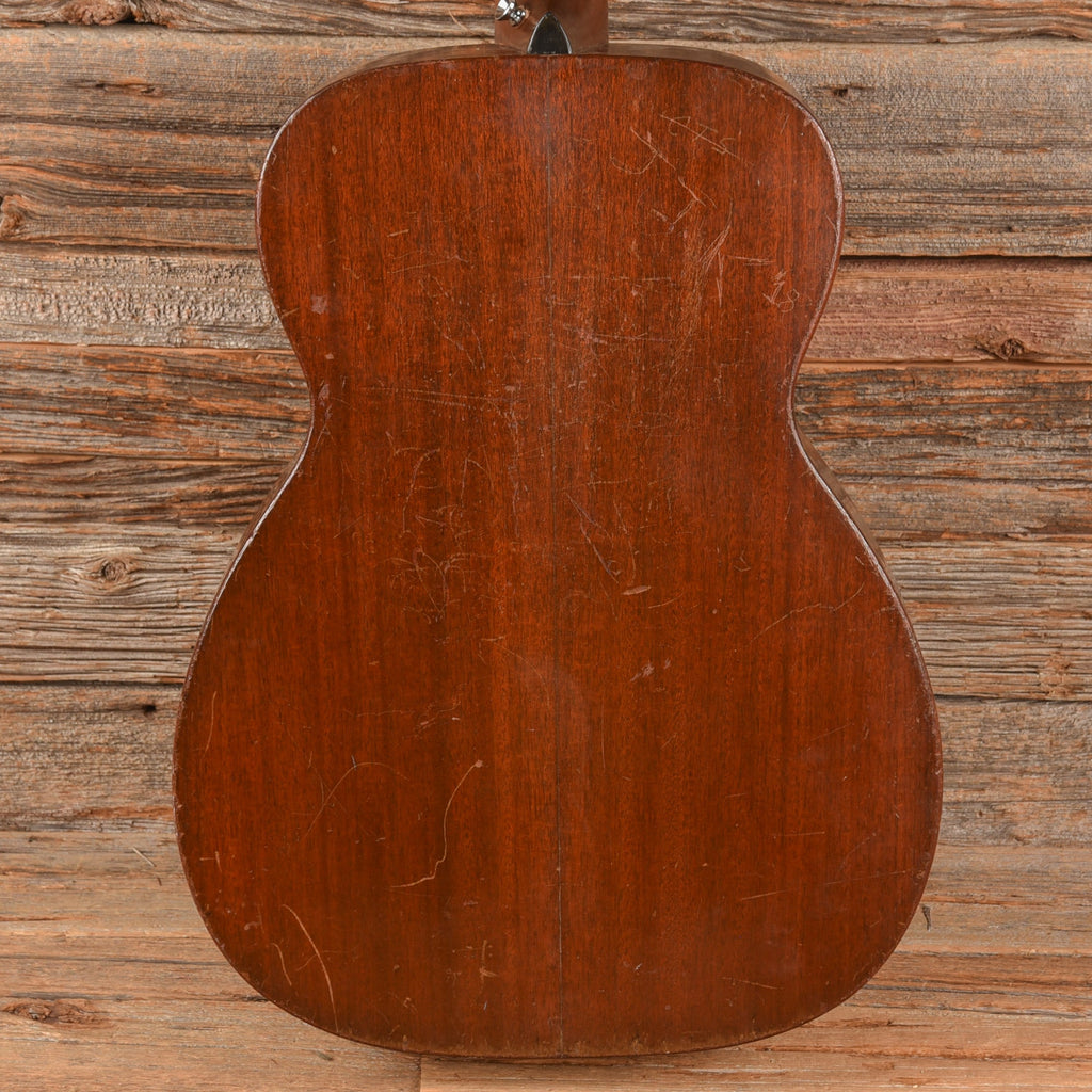 Martin 00-17 Brown 1939 - View 3 | MusicMarket