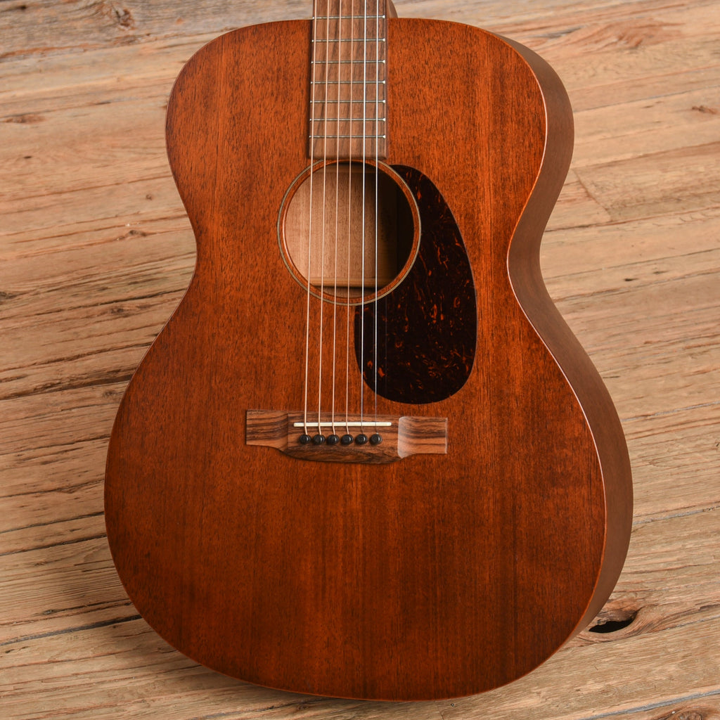 Martin 000-15M Natural 2018 - View 2 | MusicMarket