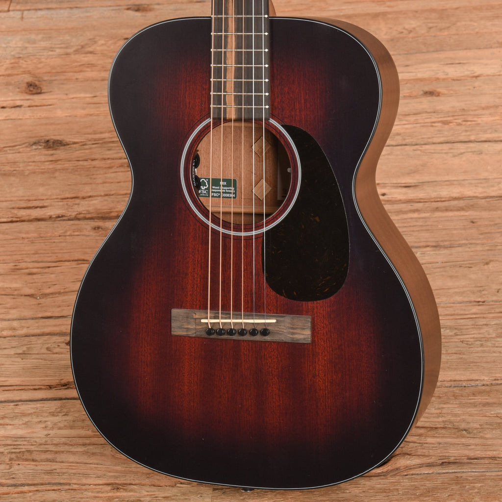 Martin Artist 000 Junior Jeff Tweedy Certified Sapele Dark Mahogany - View 2 | MusicMarket