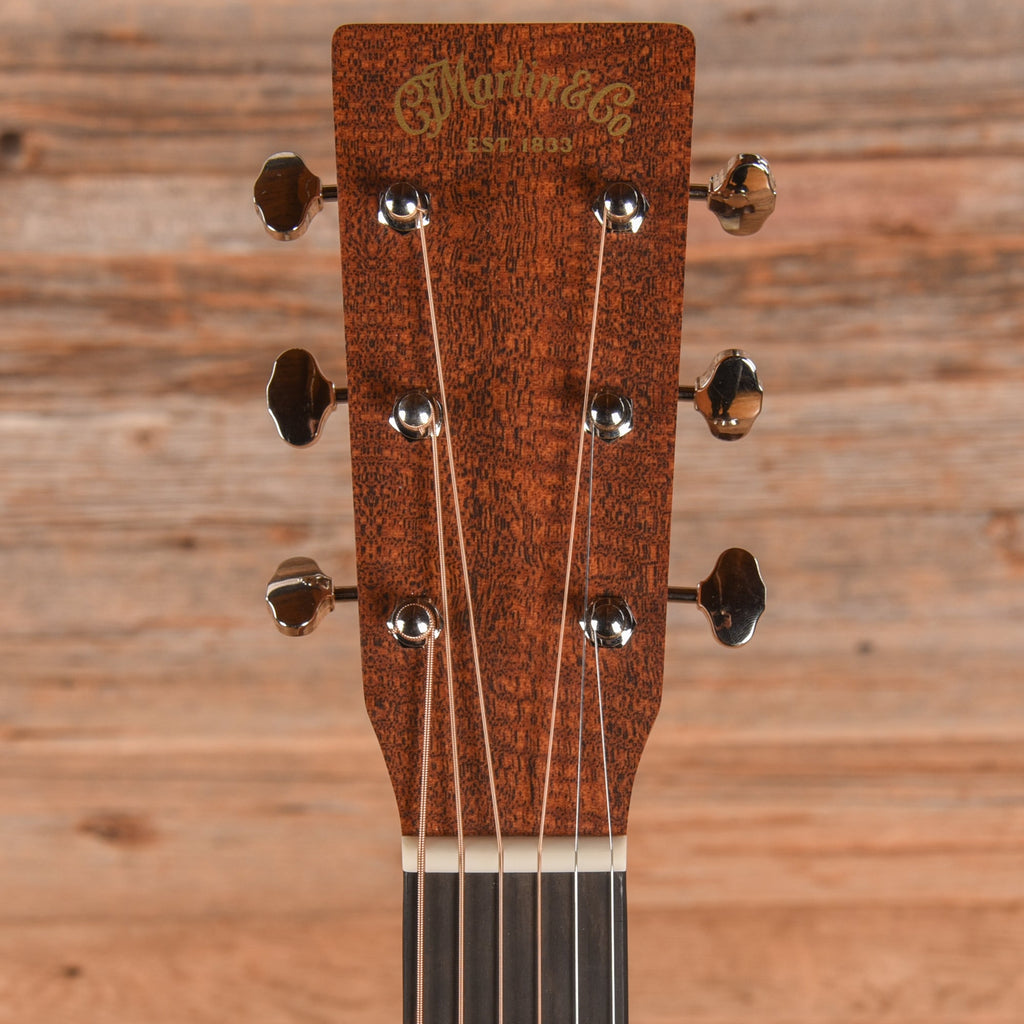 Martin Artist 000 Junior Jeff Tweedy Certified Sapele Dark Mahogany - View 6 | MusicMarket
