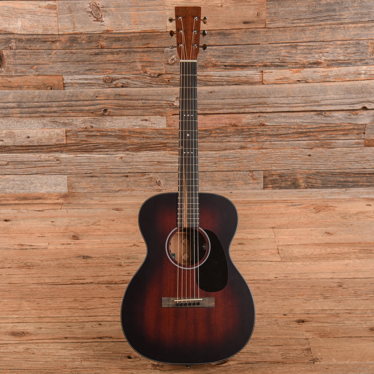 Martin Artist 000 Junior Jeff Tweedy Certified Sapele Dark Mahogany - View 4 | MusicMarket