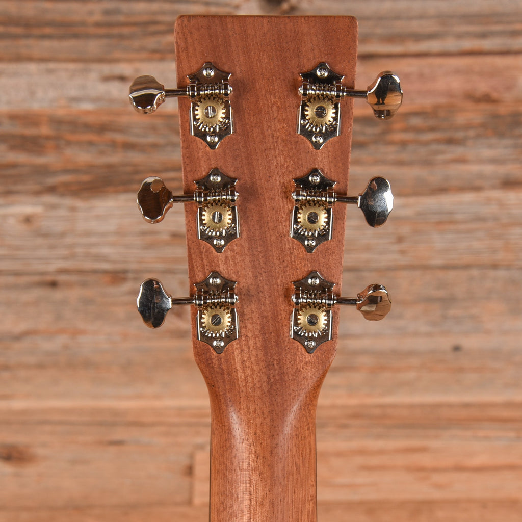 Martin Artist 000 Junior Jeff Tweedy Certified Sapele Dark Mahogany - View 7 | MusicMarket