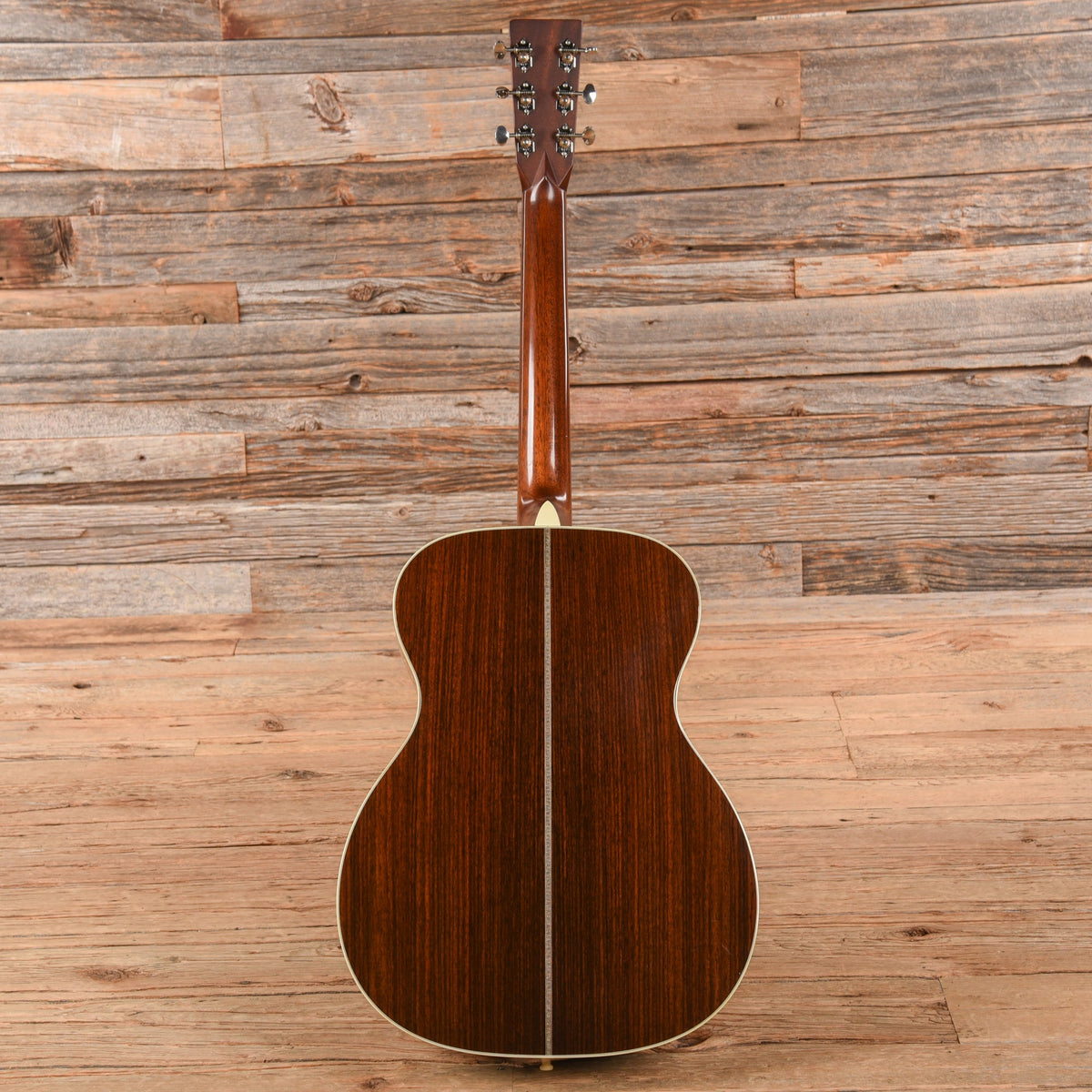 Martin Custom OM-28 VTS Natural 2015 - View 5 | MusicMarket