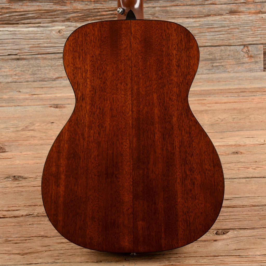Martin Custom Shop 000-18GE Golden Era Sunburst 2007 - View 3 | MusicMarket