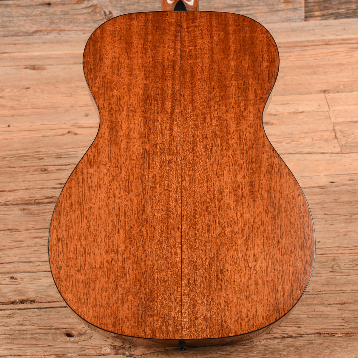 Martin Custom Shop Authentic 000-18 1937 Adirondack/Mahogany Natural 2024 LEFTY - View 3 | MusicMarket