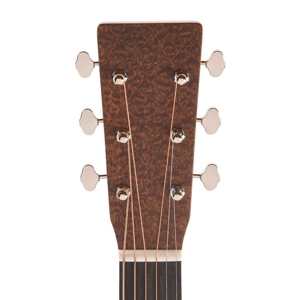 Martin Custom Shop OM-18 Style Auditorium Quilted Pommele Sapele/Quilted Pommele Sapele Natural - View 7 | MusicMarket
