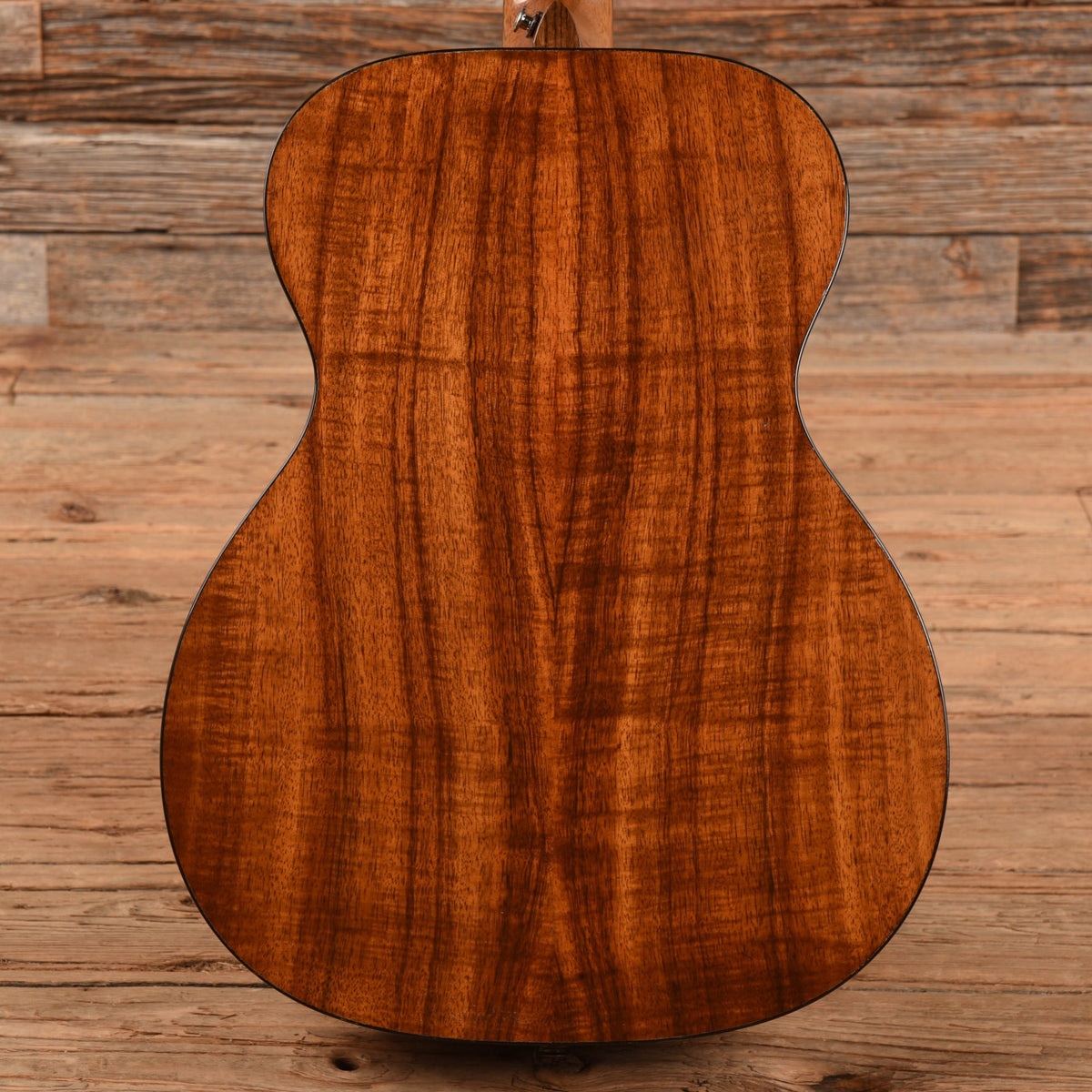 Martin Custom Shop OM-41 Style All Figured Koa Natural - View 3 | MusicMarket