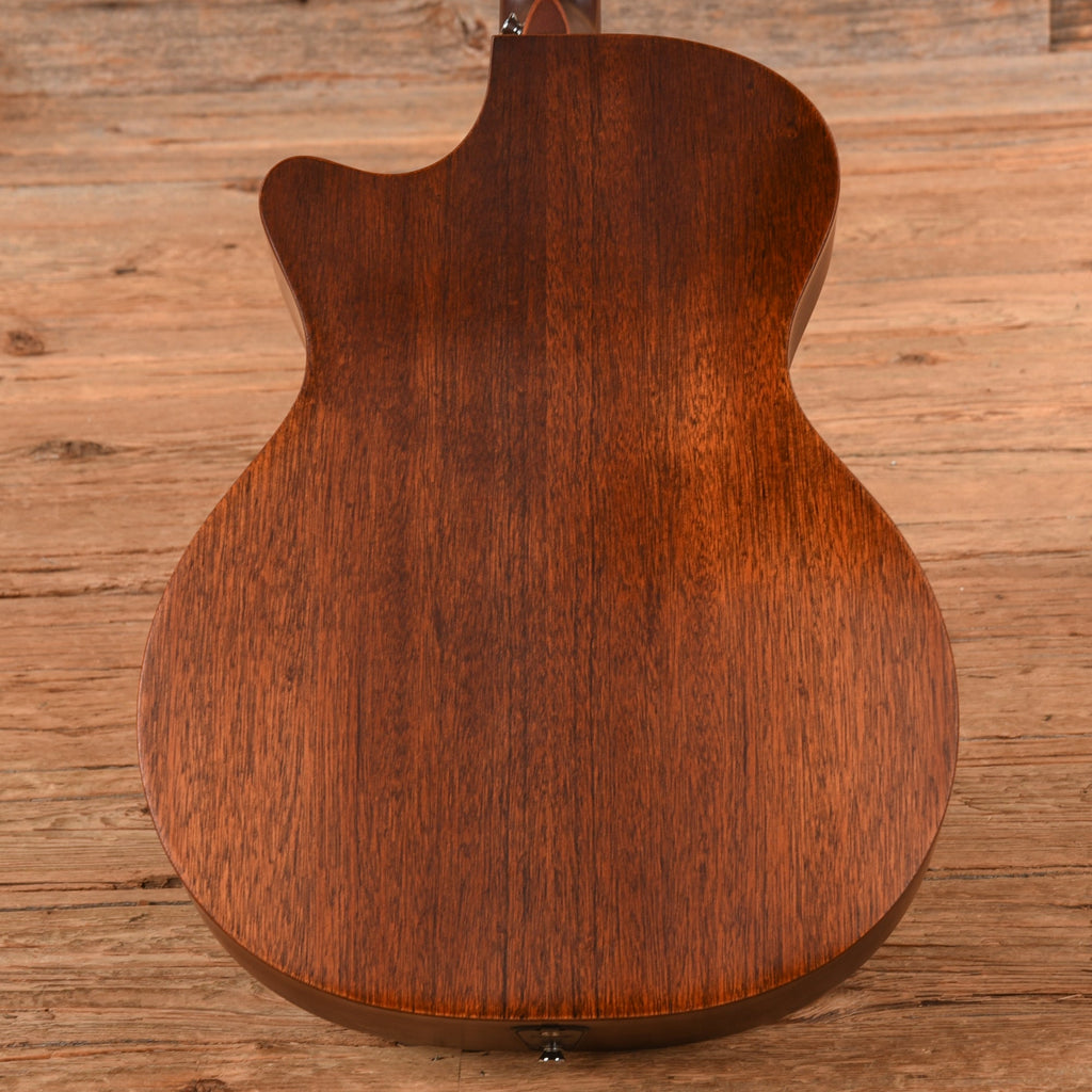 Martin GPC-15ME Streetmaster Sunburst - View 3 | MusicMarket