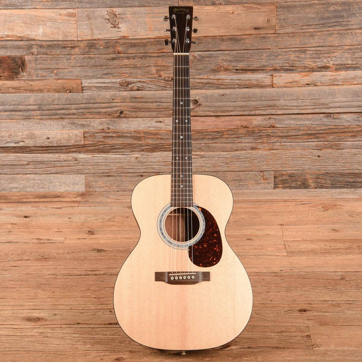 Martin MMM 000 Special 14-Fret Natural - View 4 | MusicMarket