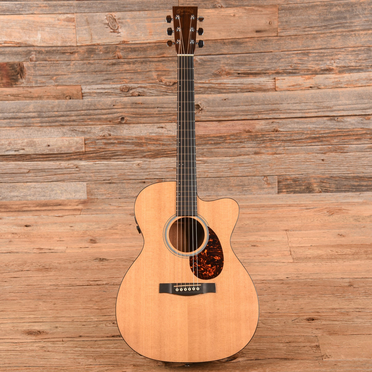 Martin OMCPA4 Performing Artist Natural - View 4 | MusicMarket