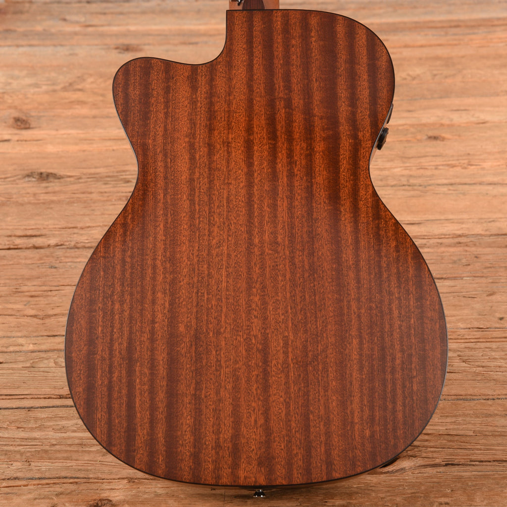 Martin OMCPA4 Performing Artist Natural - View 3 | MusicMarket