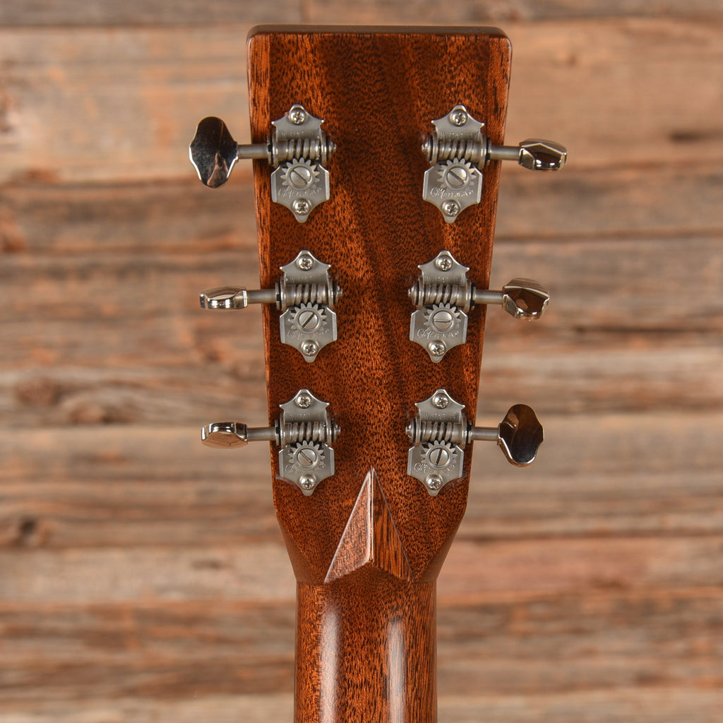 Martin OMJM John Mayer Natural - View 7 | MusicMarket