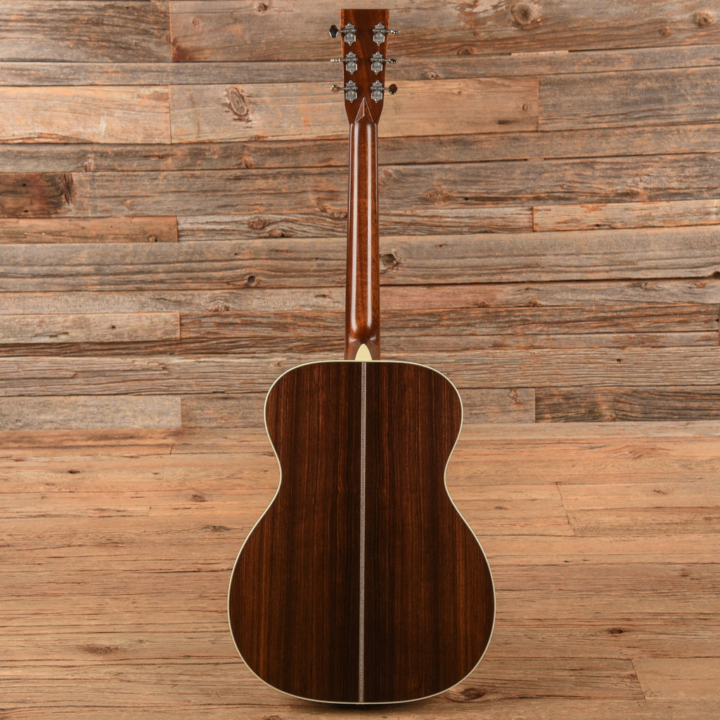 Martin OMJM John Mayer Natural - View 5 | MusicMarket