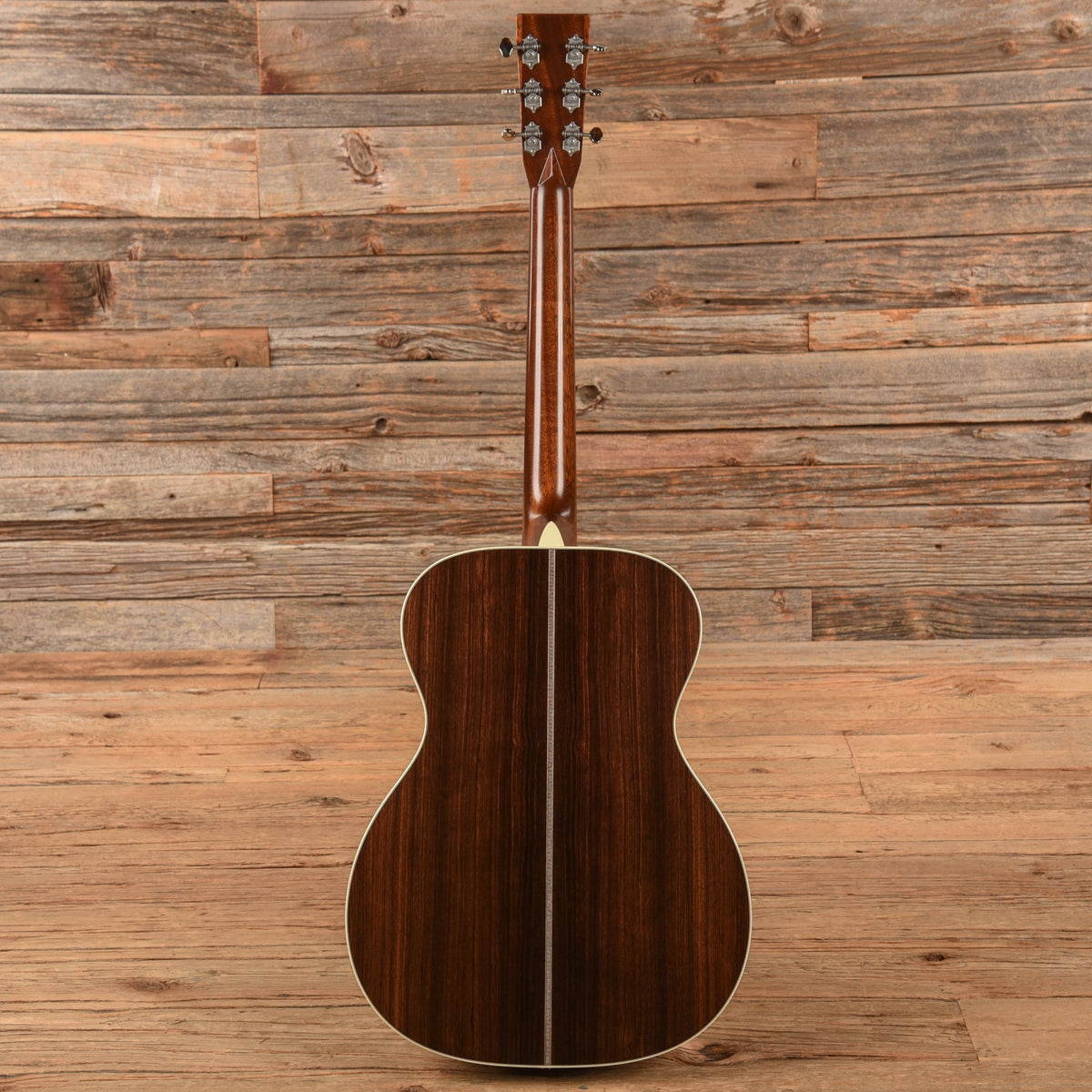 Martin OMJM John Mayer Natural - View 5 | MusicMarket