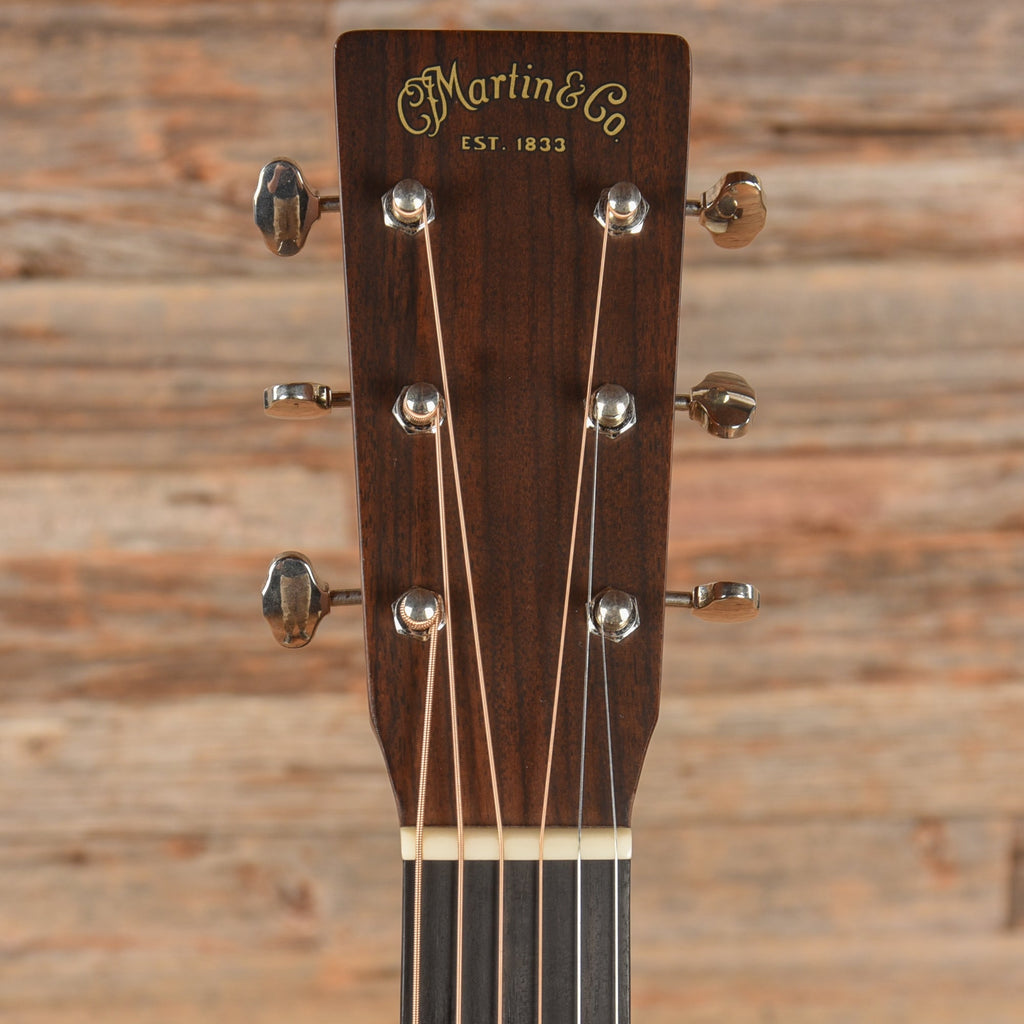 Martin Standard Series 000-18 Natural 2023 - View 6 | MusicMarket