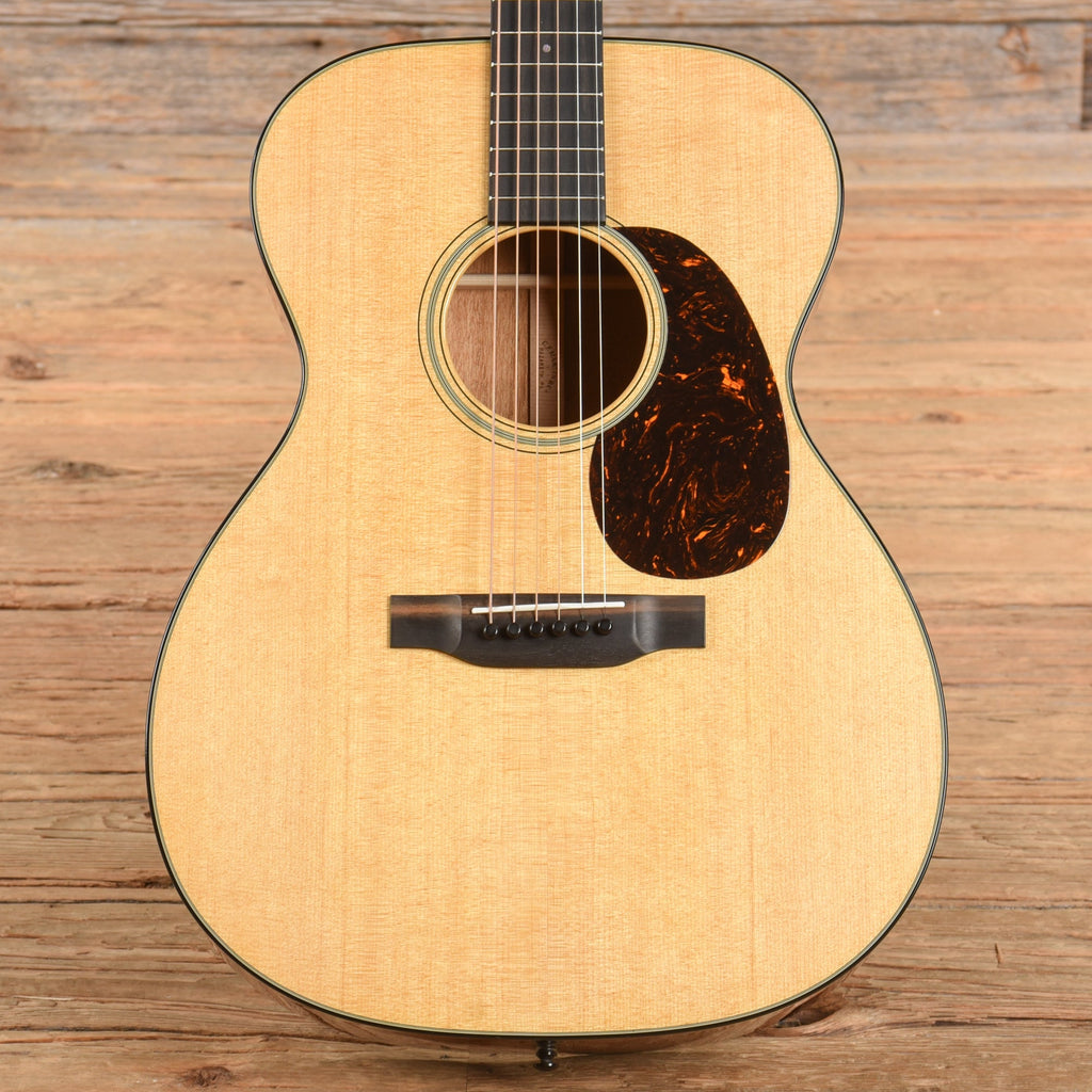 Martin Standard Series 000-18 Natural - MusicMarket