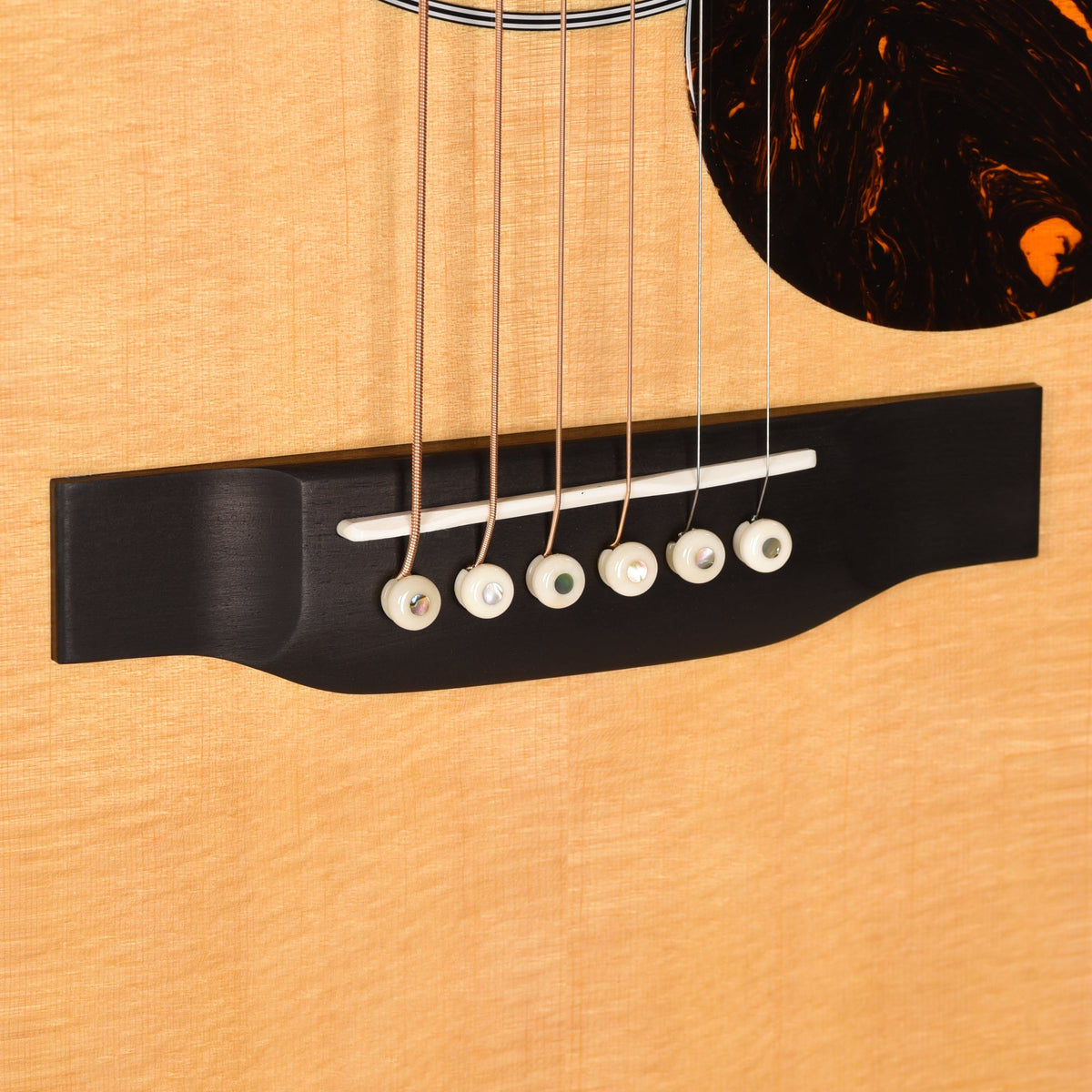 Martin Standard Series 000-42 Spruce/East Indian Rosewood Natural - View 11 | MusicMarket