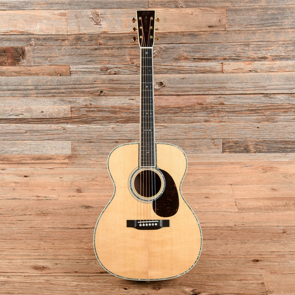 Martin Standard Series 000-42 Spruce/East Indian Rosewood Natural - View 4 | MusicMarket