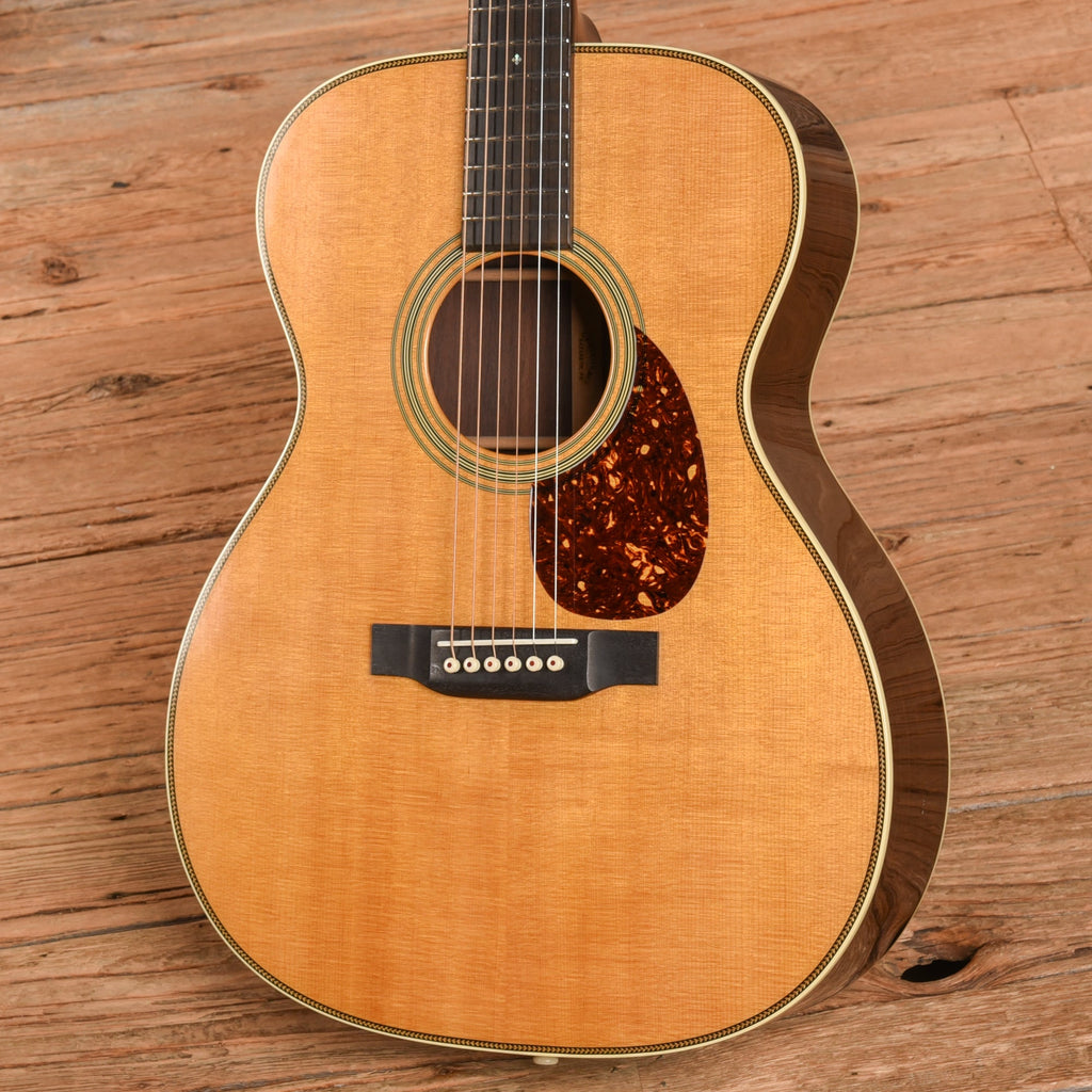 Martin Standard Series OM-28 Natural 2021 - View 2 | MusicMarket