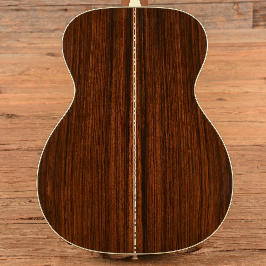 Martin Standard Series OM-28 Natural 2024 - View 3 | MusicMarket