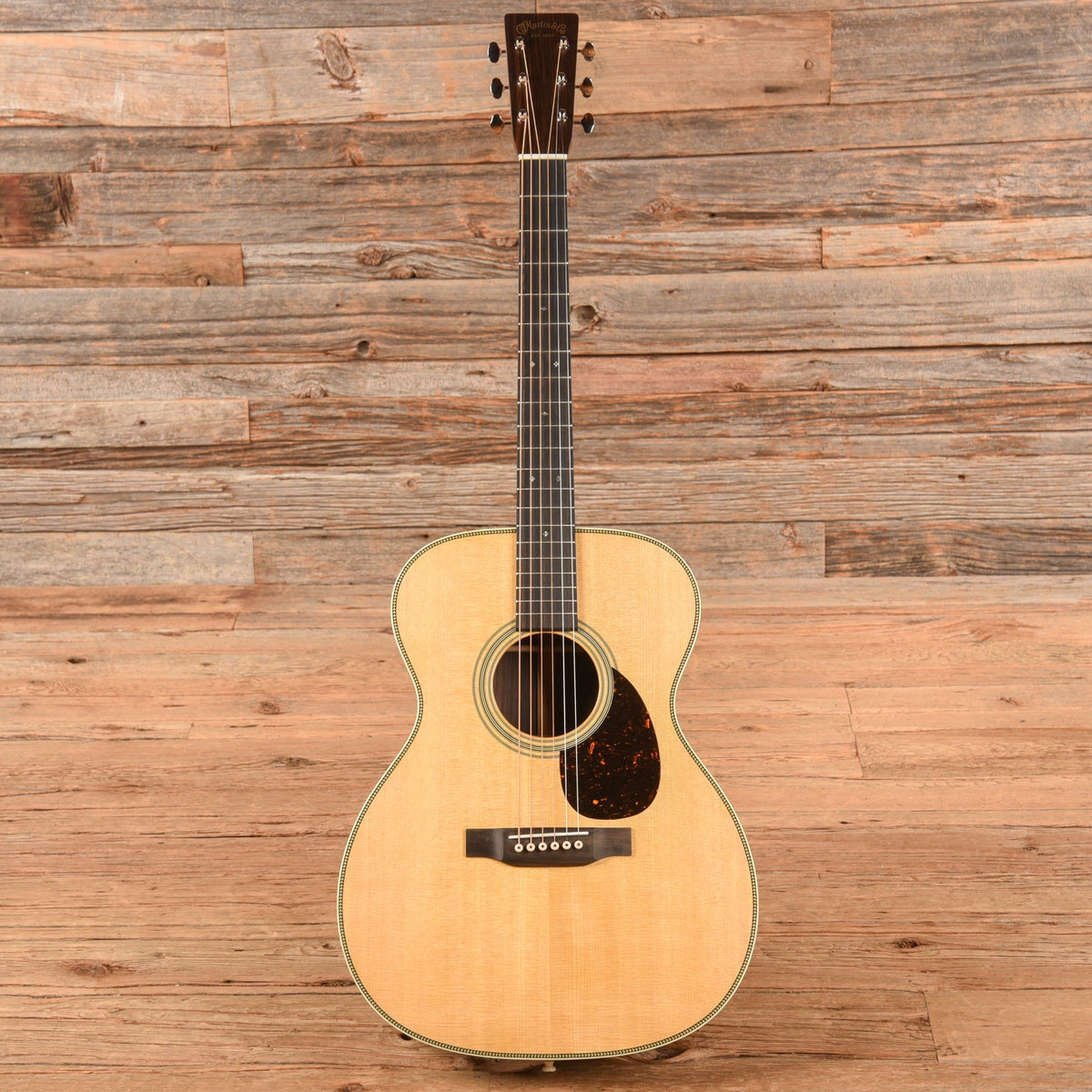 Martin Standard Series OM-28 Natural 2024 - View 4 | MusicMarket