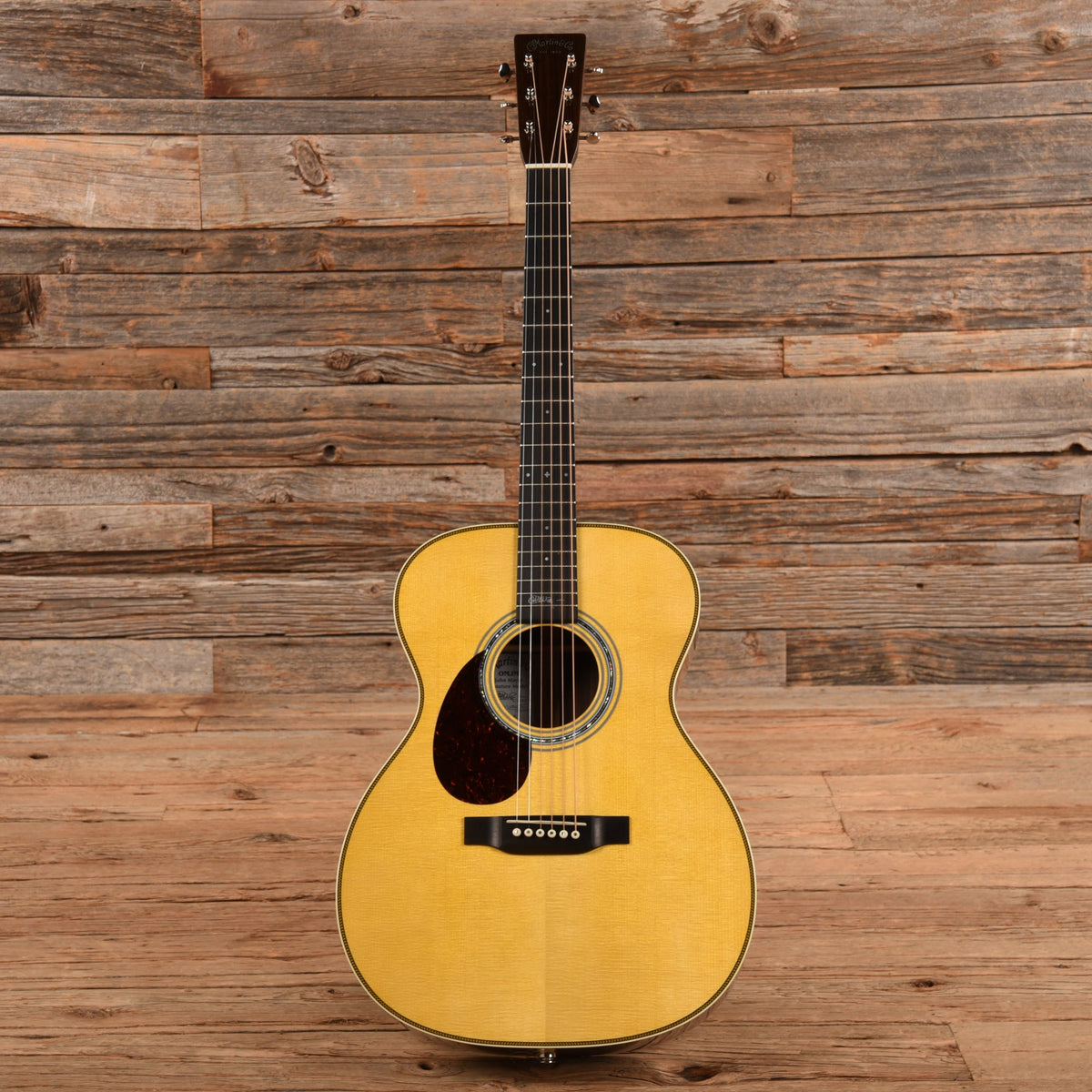 Martin OM-JM Natural LEFTY - View 4 | MusicMarket