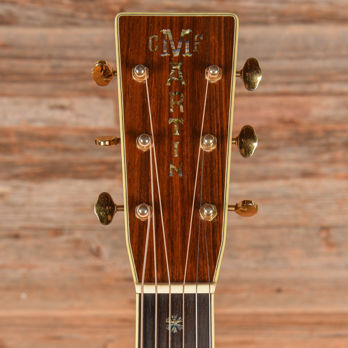 Martin Eric Clapton 000-42 EC Sunburst 1995 - View 6 | MusicMarket
