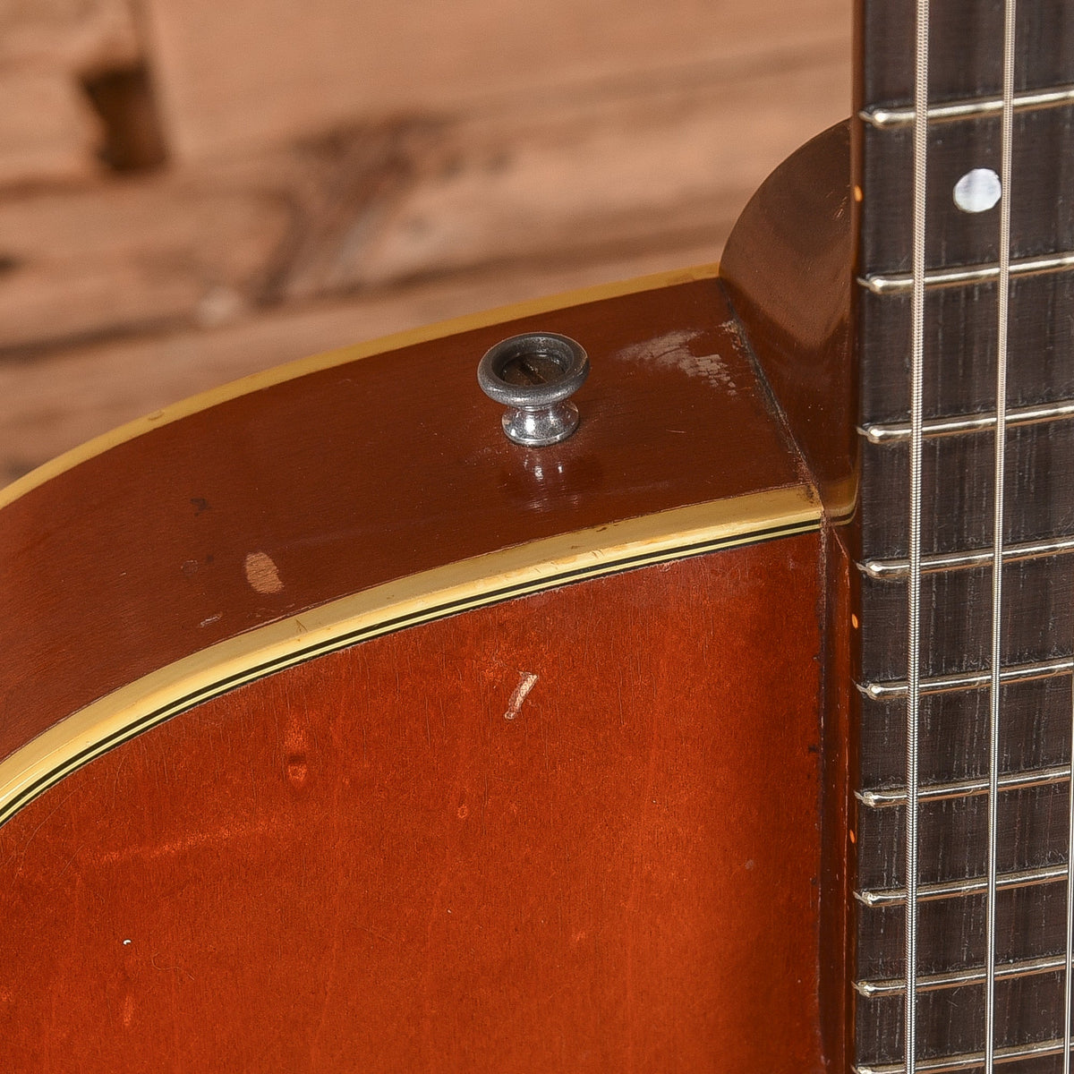 Martin F-50 Sunburst 1964 - View 10 | MusicMarket